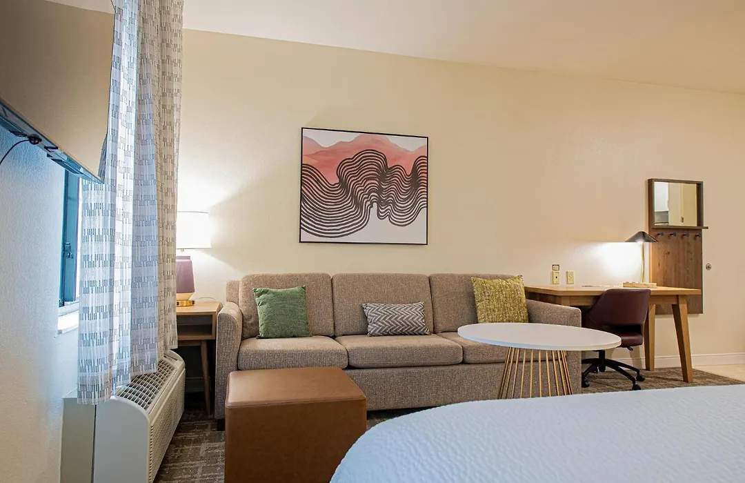 Staybridge Suites Lafayette-Airport By Ihg-1