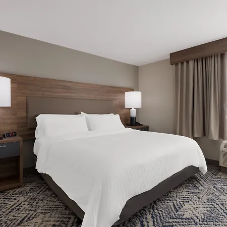 Candlewood Suites Lafayette - River Ranch By Ihg-2
